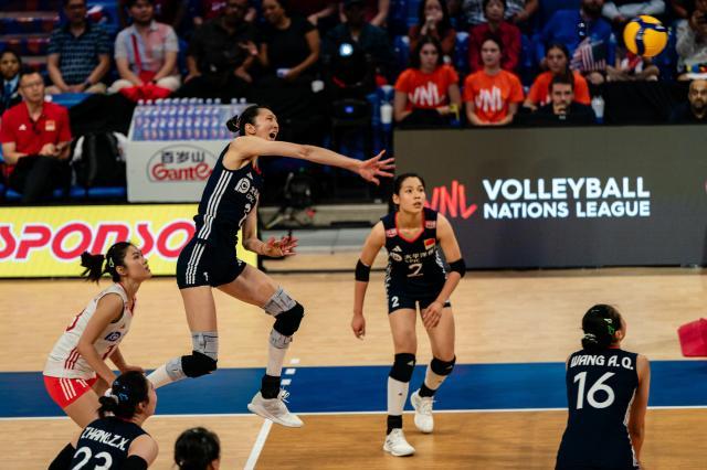 （体育）（3）排球——世界女排联赛（阿灵顿站）：中国队胜美国队XxjpseC007422_20250714_PEPFN0A001.jpg