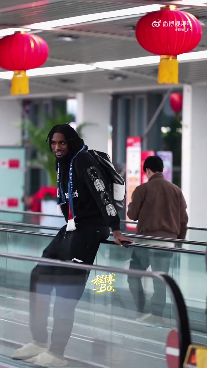 开云-刘维伟：希望泰肖恩·克劳福德给青岛队带来总冠军