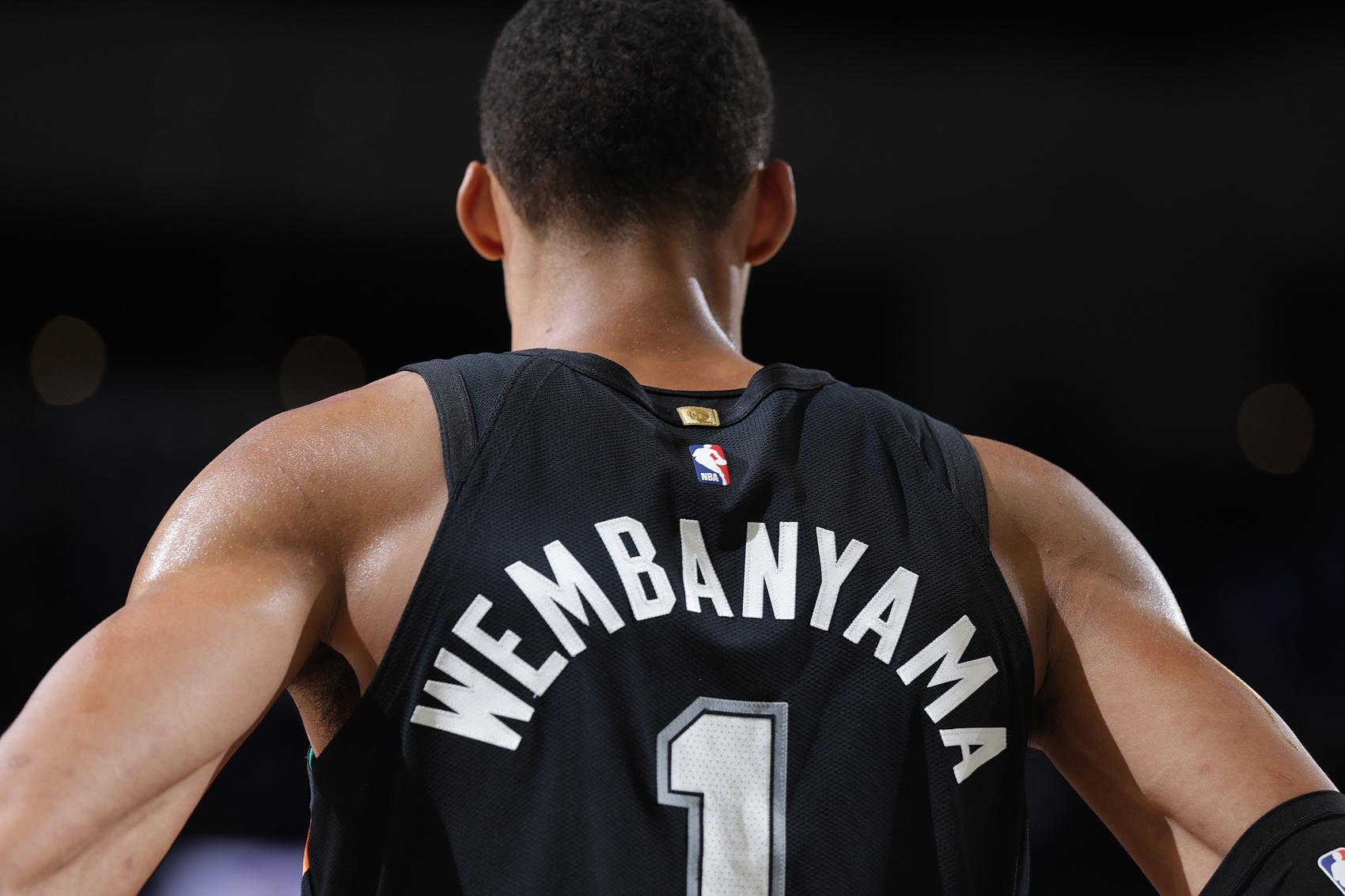 开云体育官网-文班亚马第7次砍下40+ 马刺队史上超邓肯+伦纳德之和